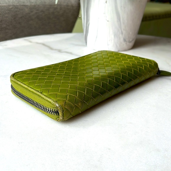 💚💛 Bottega Veneta Wallet - Picture 3 of 9